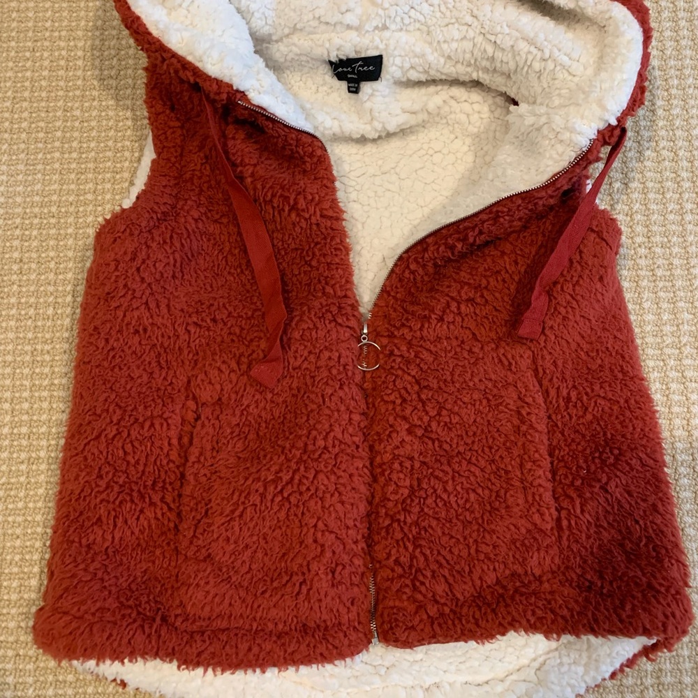 Fluffy Vest Size Small